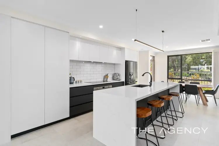 11 Montague Grange, Bushmead WA 6055