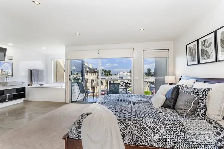 Third view of Homely apartment listing, 5/104 Merri Street, Warrnambool VIC 3280