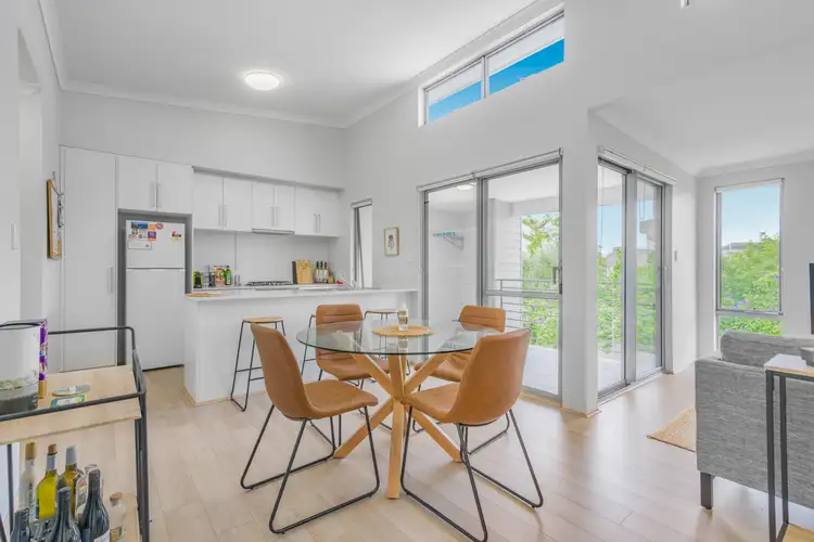 4/198 Kent Street, Rockingham WA 6168