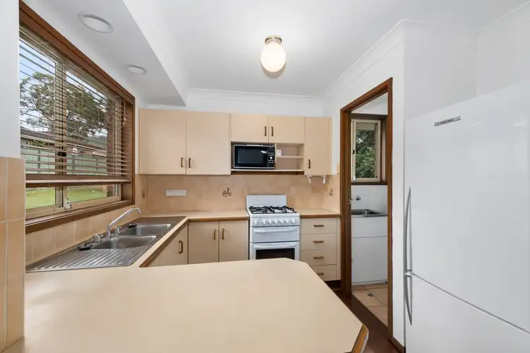 Fifth view of Homely house listing, 10 Nelimah Close, Narara NSW 2250