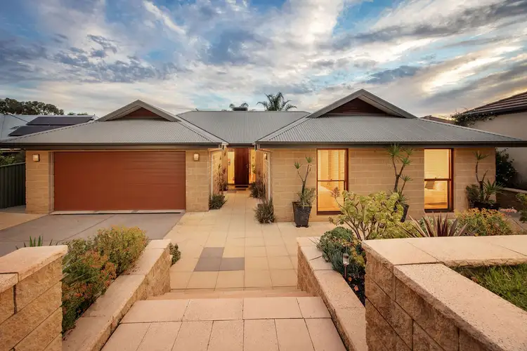 Second view of Homely house listing, 869 Lamport Crescent, West Albury NSW 2640