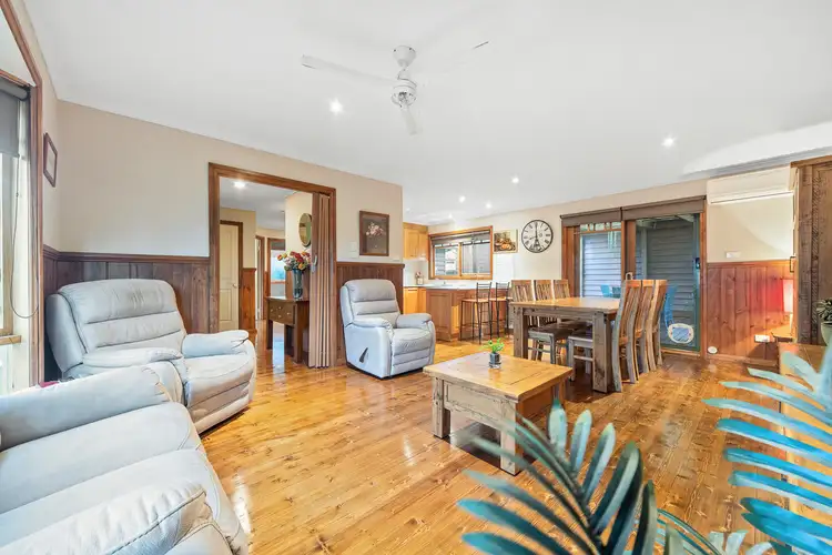 Fourth view of Homely unit listing, 1/18 William Road, Carrum Downs VIC 3201