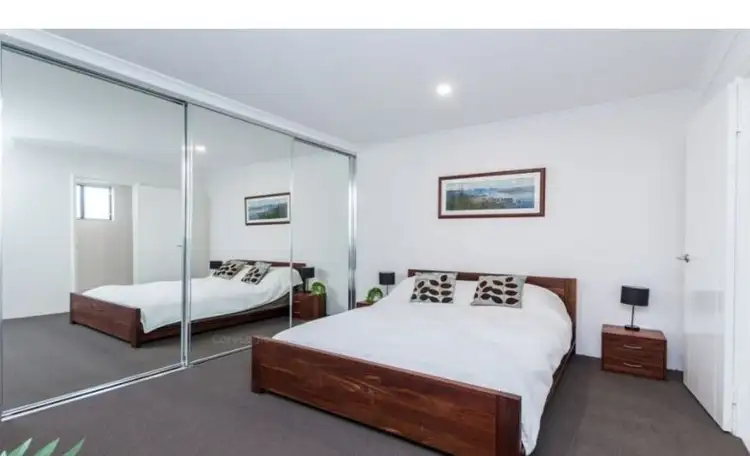 Fifth view of Homely villa listing, 4D Crawley Grove, Heathridge WA 6027