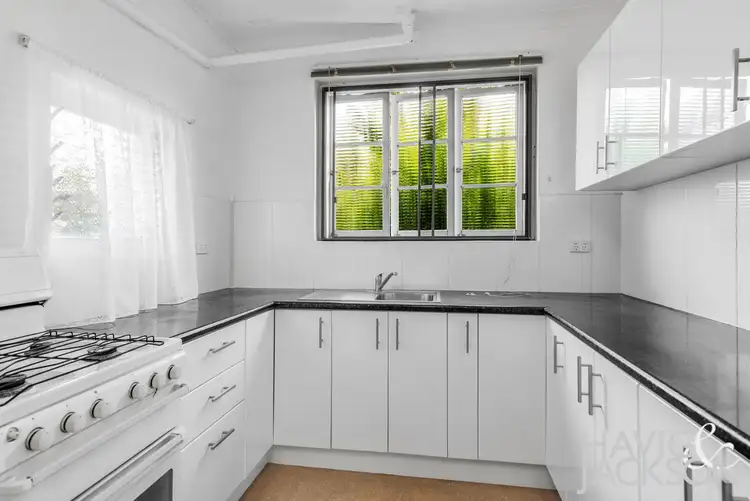 Second view of Homely unit listing, 2/7 Marsden Street, Clayfield QLD 4011