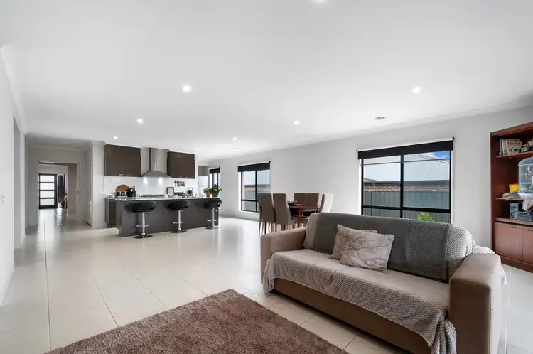 Fifth view of Homely house listing, 19 Relph Avenue, Sale VIC 3850