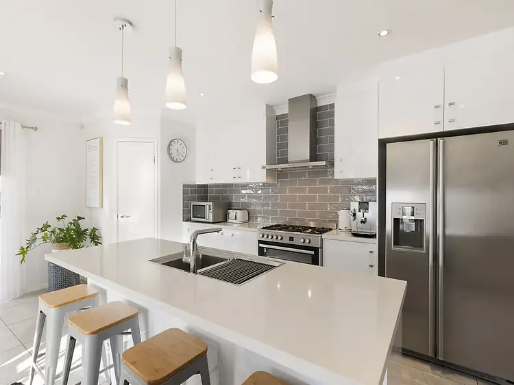 Sixth view of Homely house listing, 2 Warren Court, Aroona QLD 4551