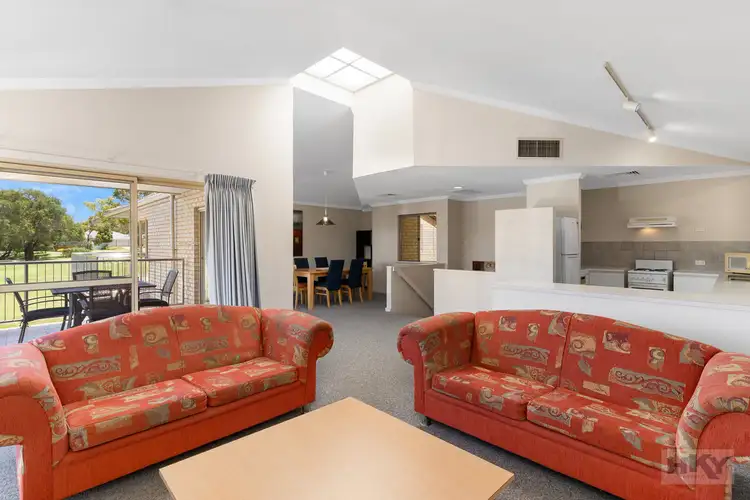 Sixth view of Homely unit listing, 7/6 Verdelho Drive, The Vines WA 6069