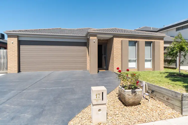 17 Tarcoola Way, Sandhurst VIC 3977
