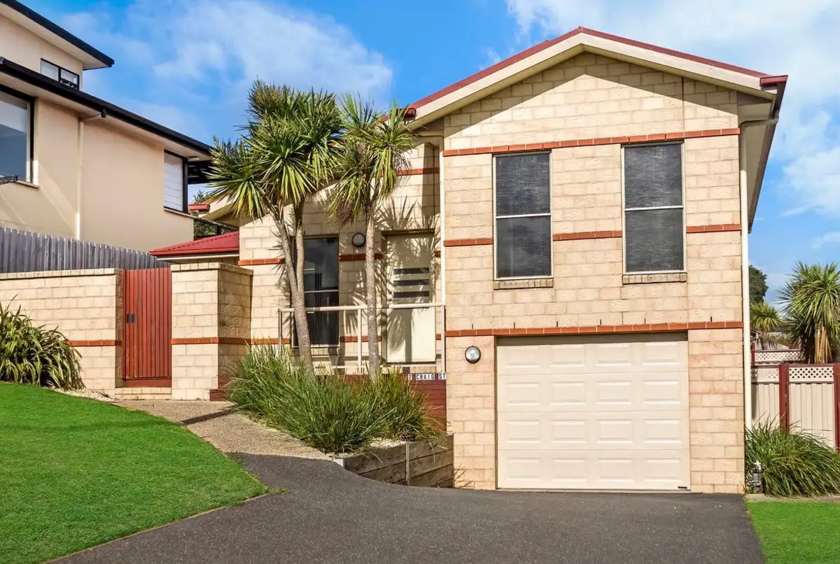 Main view of Homely townhouse listing, 2 Craig Street, Warrnambool VIC 3280