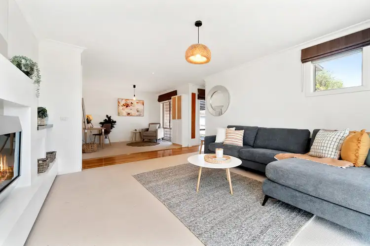 Fifth view of Homely house listing, 1 Collina Court, Langwarrin VIC 3910