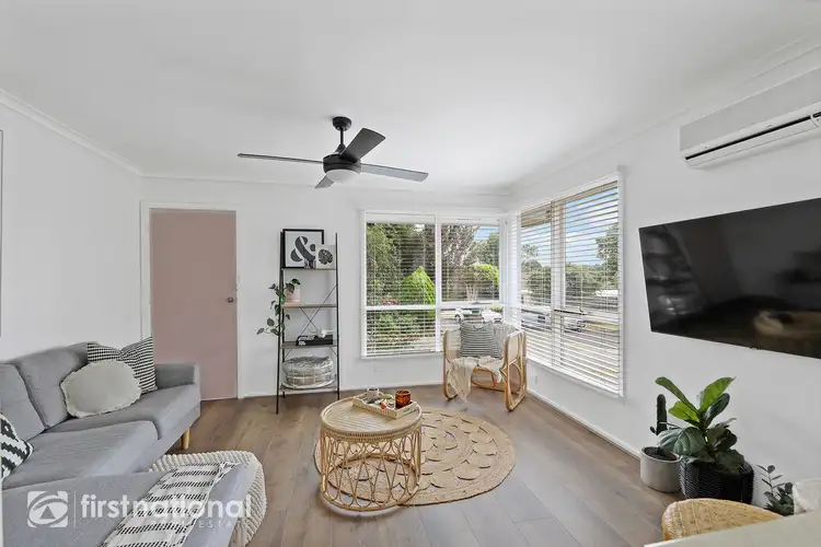 Third view of Homely unit listing, 1/11 Archibald Cresent, Warragul VIC 3820