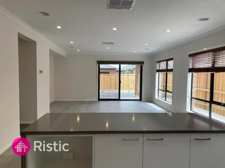 Fourth view of Homely house listing, 9 Catisfield Circuit, Donnybrook VIC 3064