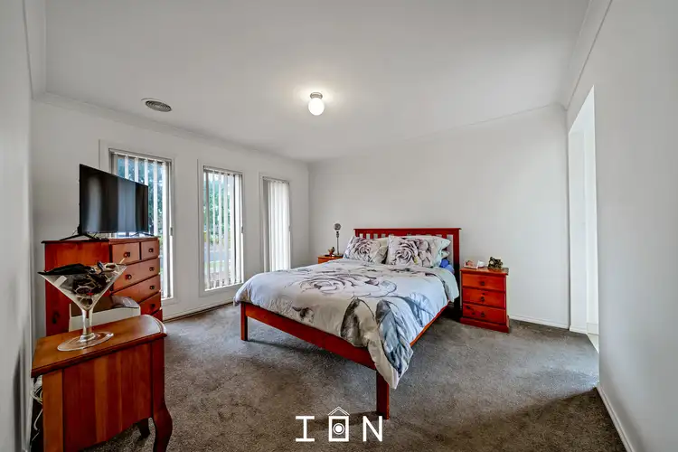 Sixth view of Homely house listing, 5 Danube Close, Skye VIC 3977