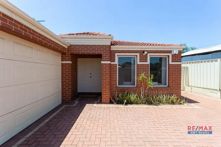 A/4 Johnsmith Street, Morley WA 6062