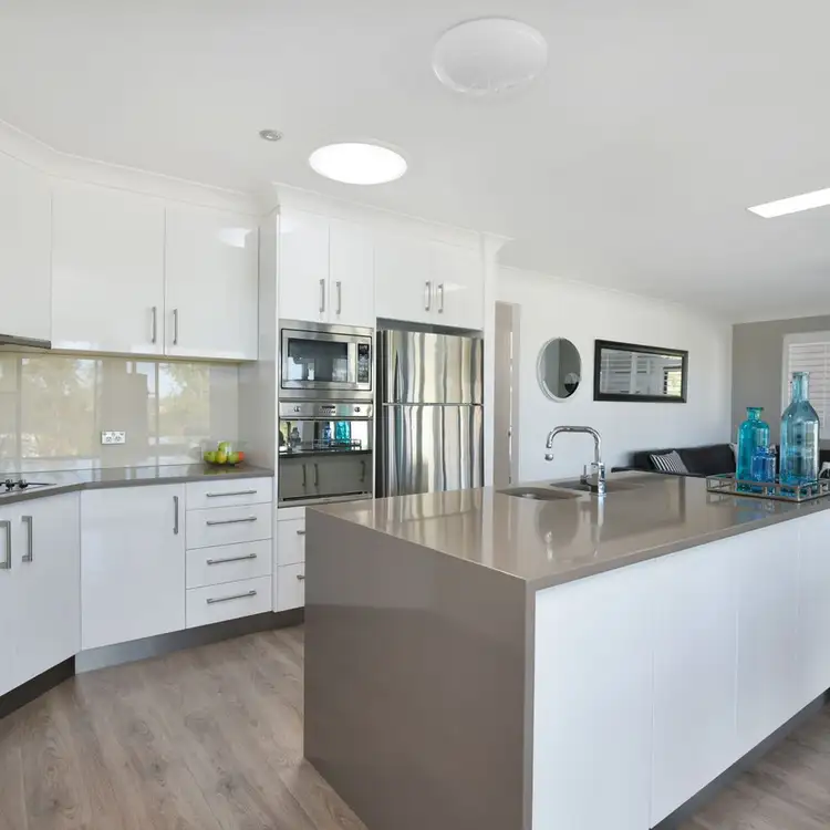 Third view of Homely house listing, 8 Bradley Court, Hodgson Vale QLD 4352