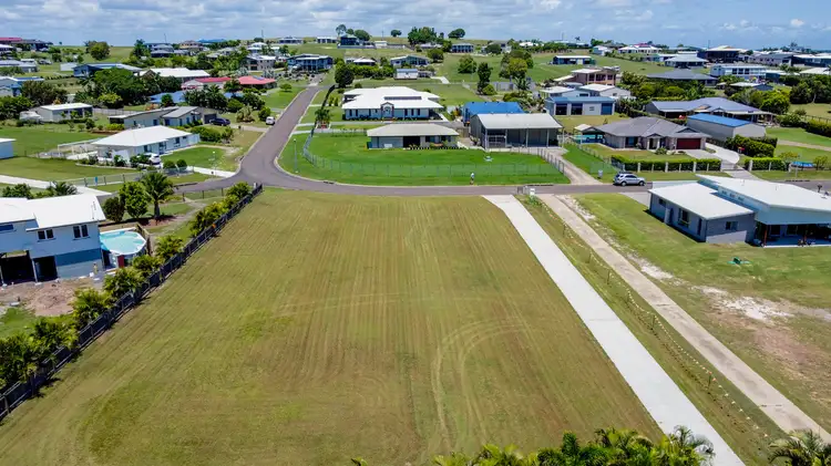 9 Heritage Outlook, River Heads QLD 4655