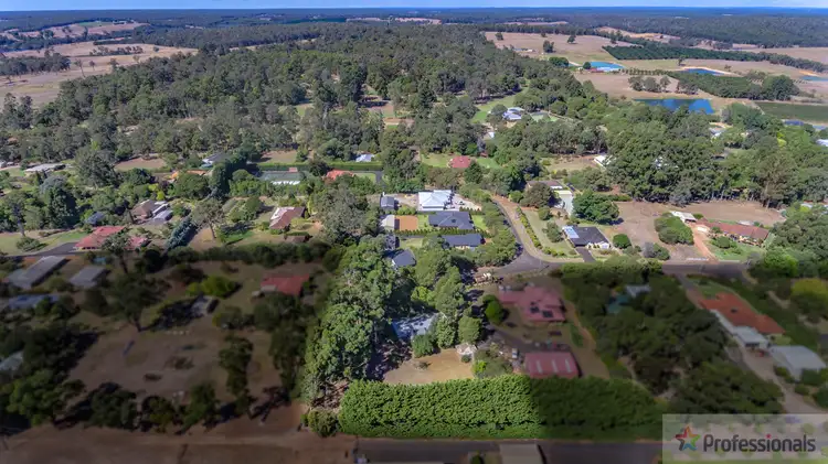 Third view of Homely house listing, 40 Sherrington Crest, Manjimup WA 6258