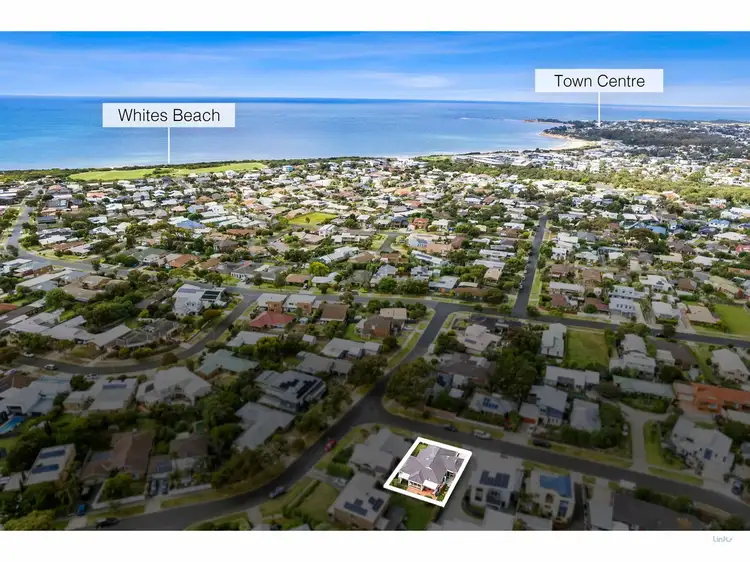 Main view of Homely townhouse listing, 2/9 Glaneuse Avenue, Torquay VIC 3228