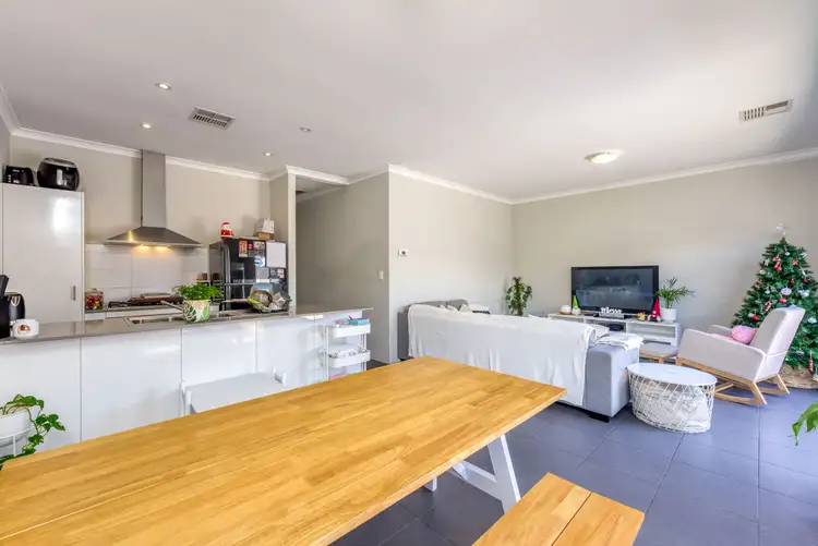 Second view of Homely house listing, 5 Geikie Glade, Wandi WA 6167