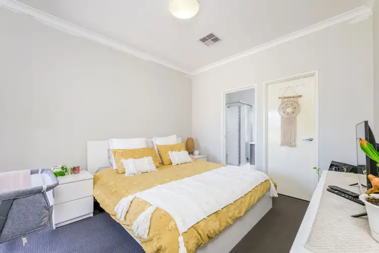 Sixth view of Homely house listing, 5 Geikie Glade, Wandi WA 6167