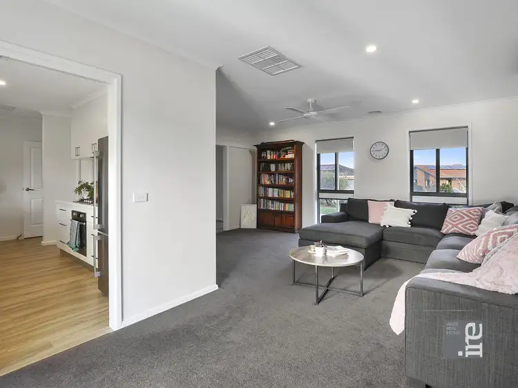 Sixth view of Homely house listing, 2 Cedar Court, Wangaratta VIC 3677