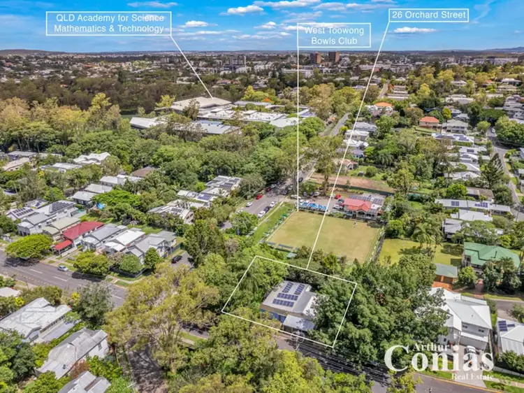 26 Orchard Street, Toowong QLD 4066