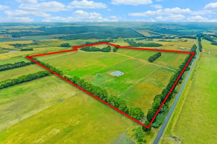 Centre Road, Simpson VIC 3266