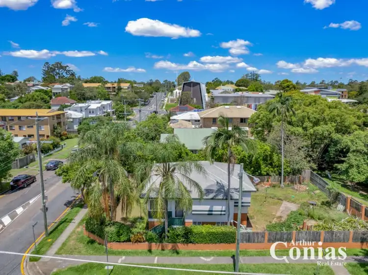 1 Ward Street, Indooroopilly QLD 4068
