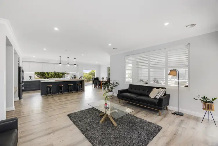 Fifth view of Homely house listing, 10 Elrae Court, Bannockburn VIC 3331