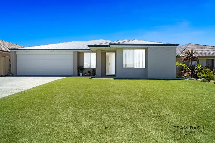 Second view of Homely house listing, 33 Dorrigo Bend, Yanchep WA 6035