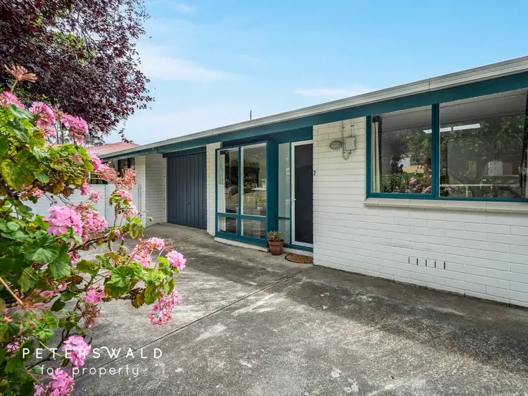 2/205a Churchill Avenue, Sandy Bay TAS 7005