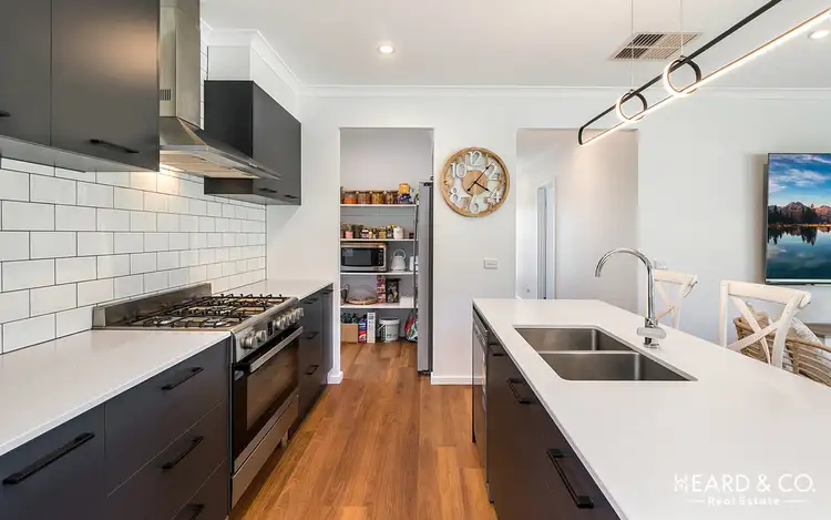 Fifth view of Homely house listing, 3 Cortland Close, Kangaroo Flat VIC 3555