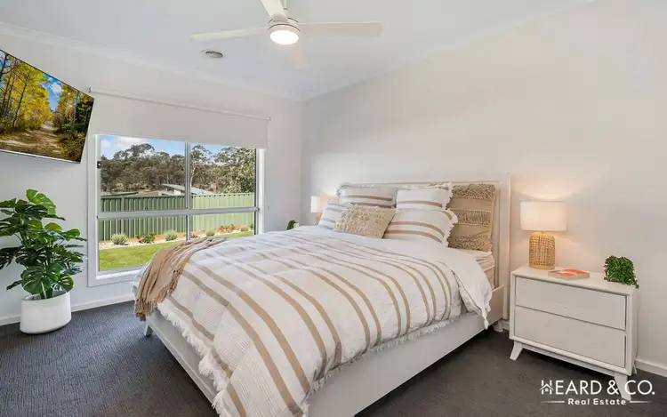 Sixth view of Homely house listing, 3 Cortland Close, Kangaroo Flat VIC 3555