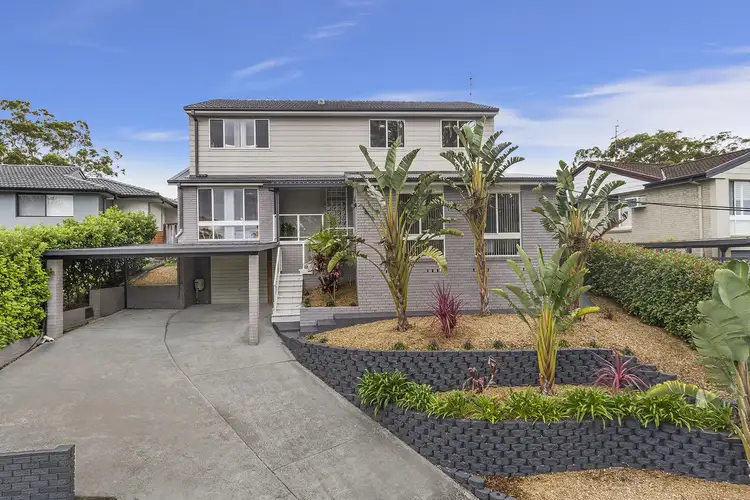 14 Dora Street, Lisarow NSW 2250