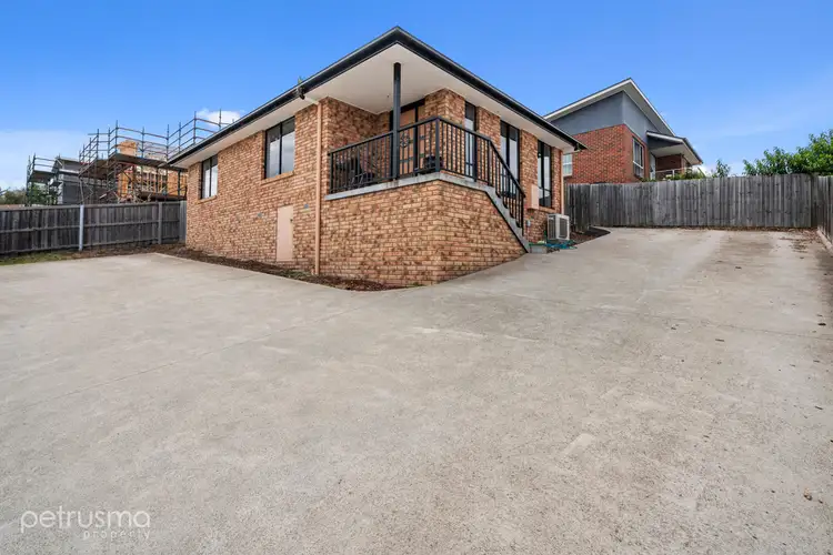 2/40 Elderslie Road, Brighton TAS 7030