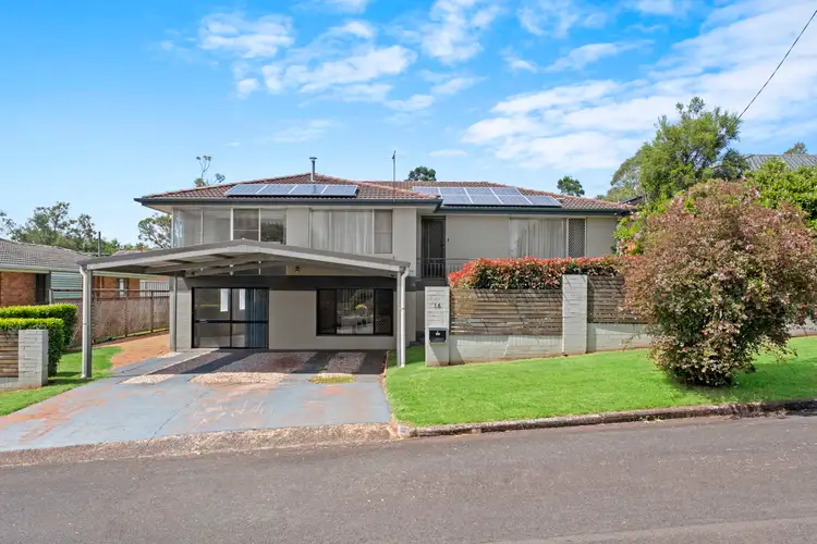 16 Loch Street, Centenary Heights QLD 4350