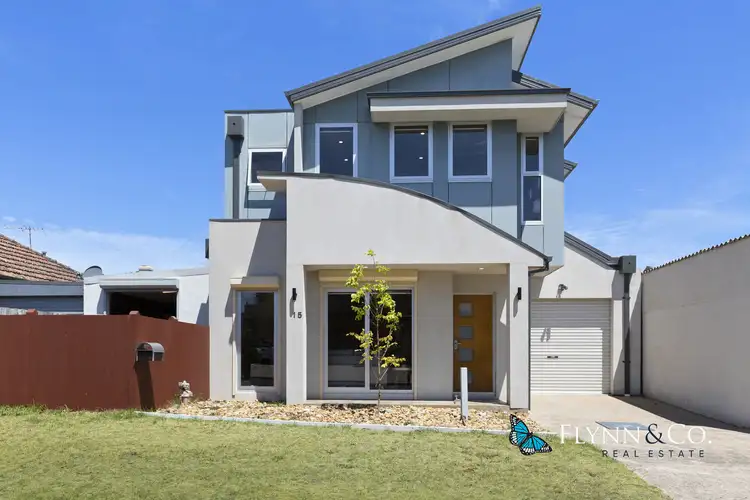 15 Barry Street, Rosebud VIC 3939