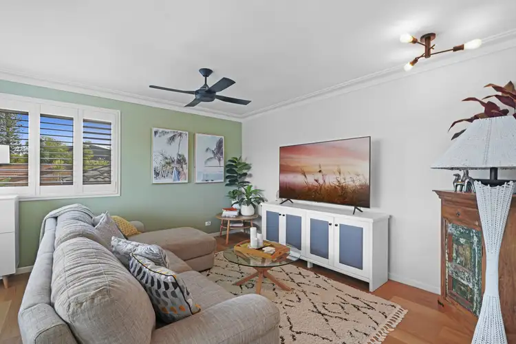 Fourth view of Homely semi-detached listing, 2/6 Macaw Avenue, Miami QLD 4220