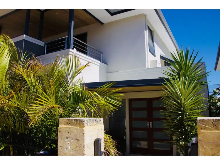 3 O'Mara Boulevard, Iluka WA 6028