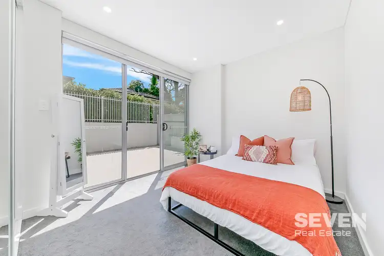 Fourth view of Homely apartment listing, 2/12 Belinda Place, Mays Hill NSW 2145