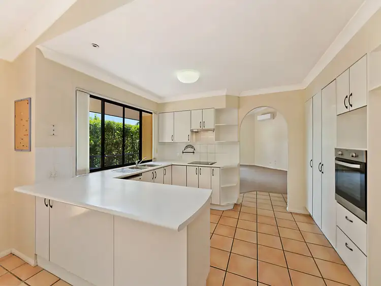 Sixth view of Homely house listing, 4 Cormorant Court, Aroona QLD 4551
