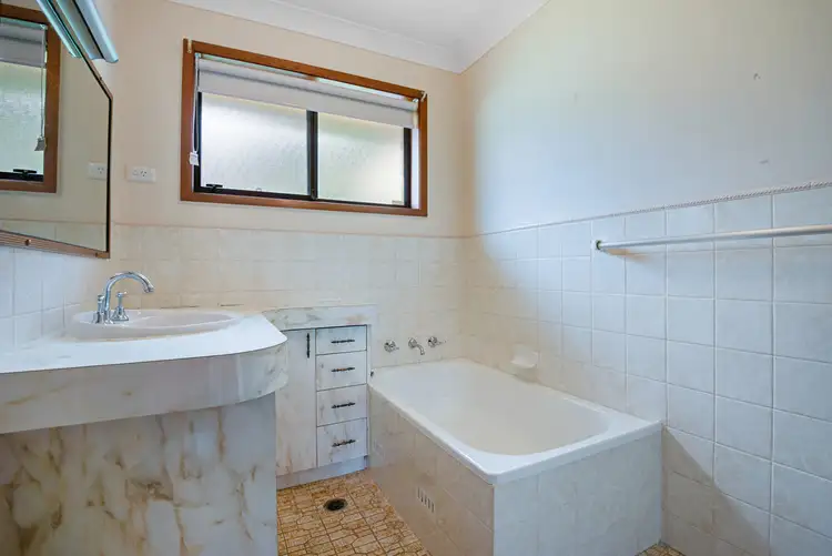 Sixth view of Homely house listing, 37 MacGregor Street, Wyoming NSW 2250