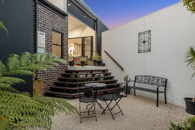 Second view of Homely unit listing, 2/2 Renshaw Crescent, Kearneys Spring QLD 4350