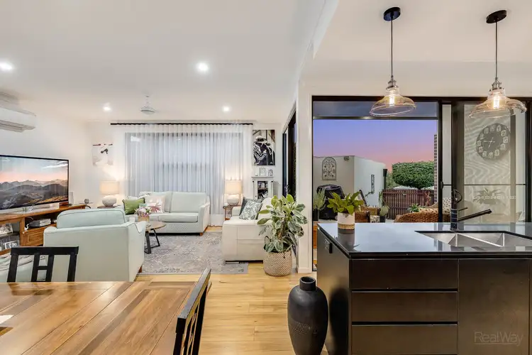 Sixth view of Homely unit listing, 2/2 Renshaw Crescent, Kearneys Spring QLD 4350