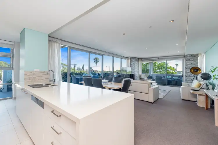 1/1 Barracks Lane, Mandurah WA 6210