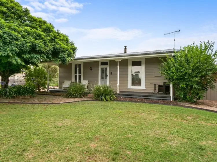 22 Church Street, Briagolong VIC 3860