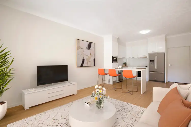 Main view of Homely unit listing, 2/11 Lyons Terrace, Windsor QLD 4030
