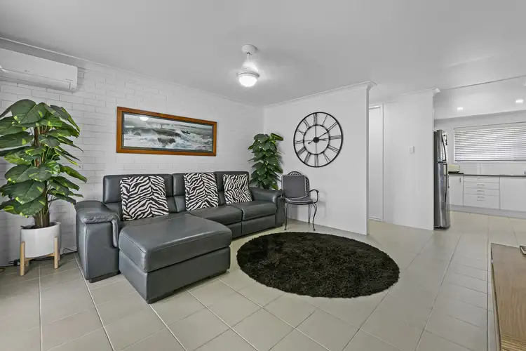 Third view of Homely semi-detached listing, 2/3 Crisp Court, Miami QLD 4220
