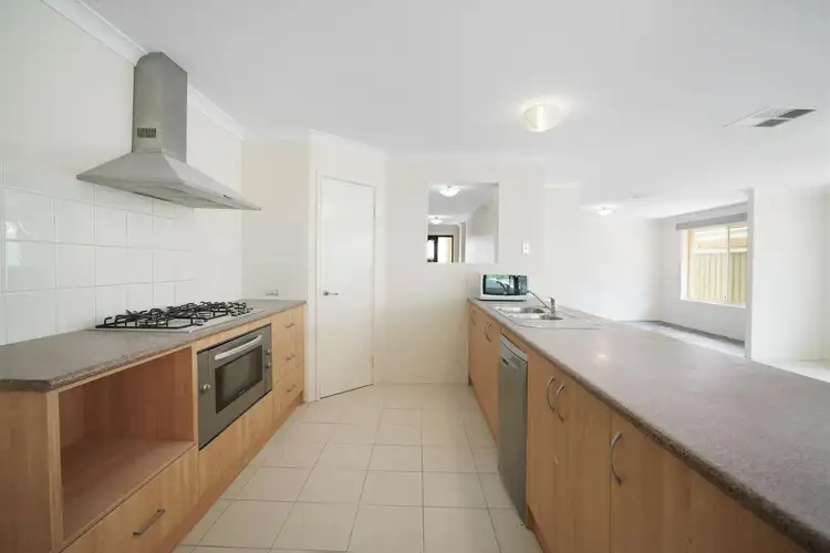 Fourth view of Homely house listing, 2 Peak Place, Baldivis WA 6171
