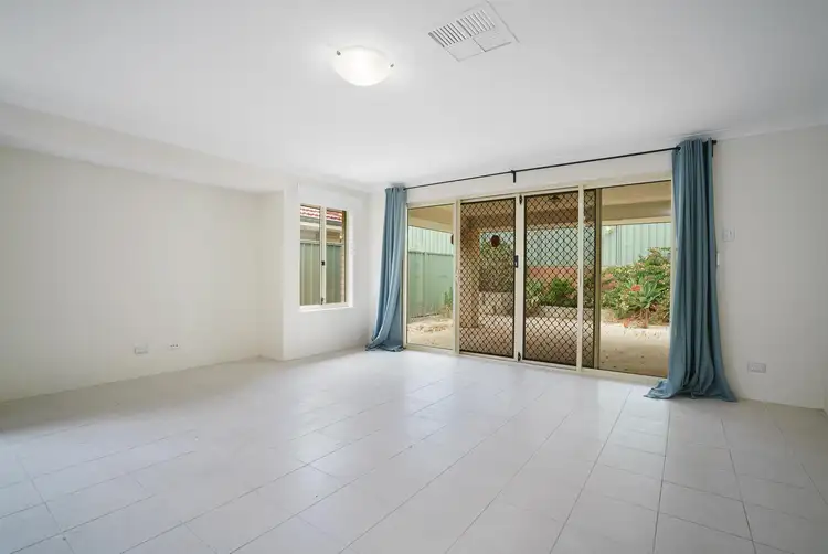 Seventh view of Homely house listing, 2 Peak Place, Baldivis WA 6171